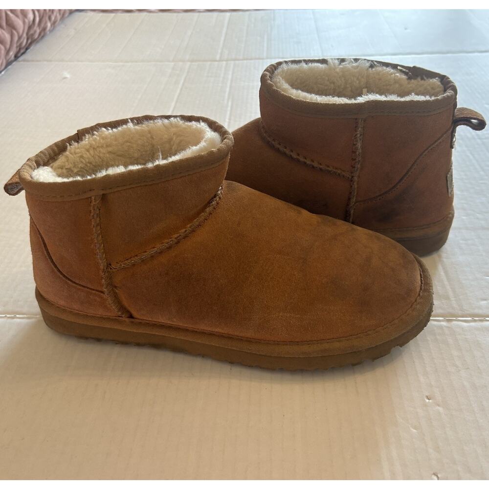UGG Classic Ultra Mini Shearling Suede Ankle Boots Chestnut Women’s EU 40 Sz 9 - Picture 2 of 12